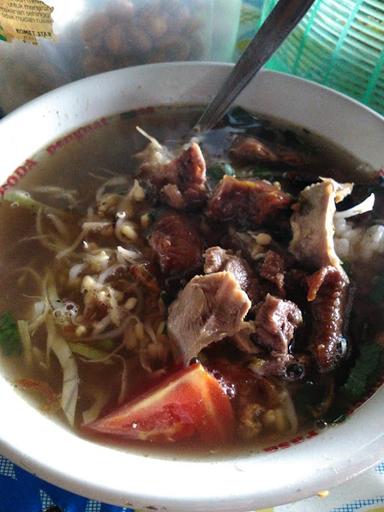 SOTO DAN BAKSO PAK KUMIS