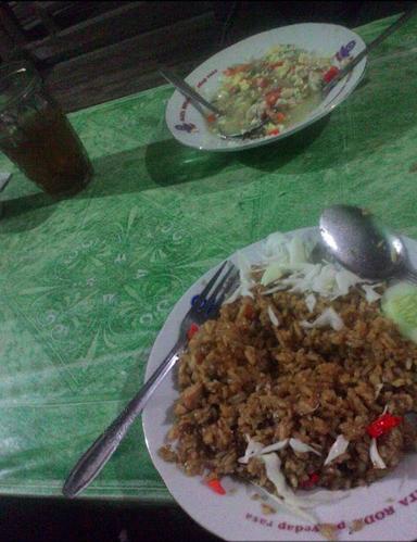 WARUNG MIE LETHEK SIDOMORO