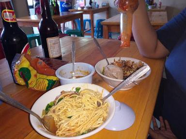 BAKSO AREMA PURWADADI