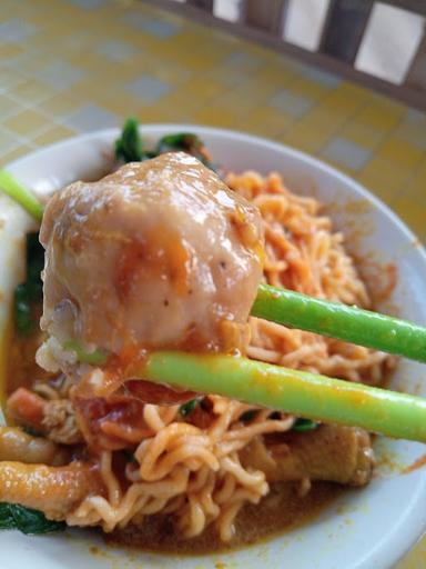 WARUNG MIE AYAM BERKAH 31