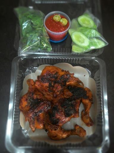 AYAM PENYET BUNDA