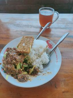 Photo's Blitar Meatball & Pecel Mbak Sri