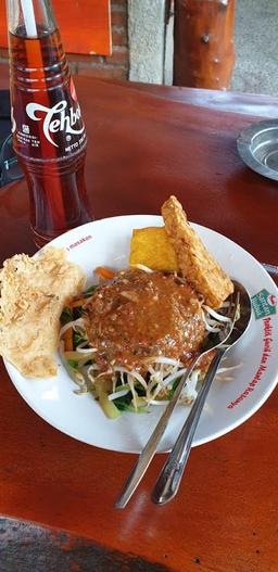 Photo's Blitar Meatball & Pecel Mbak Sri