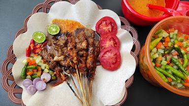 SATE EMAK ABAH