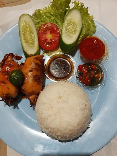 WARUNG NASI GRESS