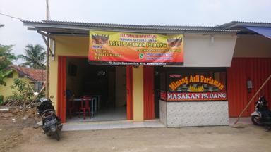 RUMAH MAKAN MINANG ASLI PARIAMAN