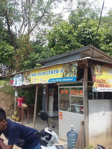 WARUNG HERI MIE AYAM CEKER