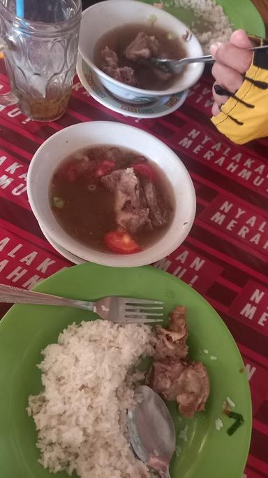 WR MAKAN PAK ADUL CIBADAK, JONGGOL