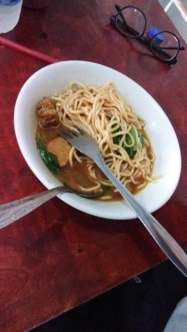 BAKSO PRESIDEN HARGA RAKYAT CEPLAK