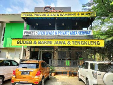 SATE & TENGKLENG SOLOWI