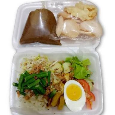 WARUNG GADO GADO BUDHE