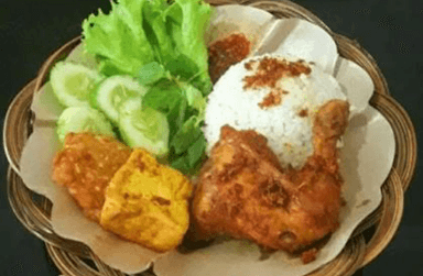 AYAM BAKAR RAZIA,CIANDA