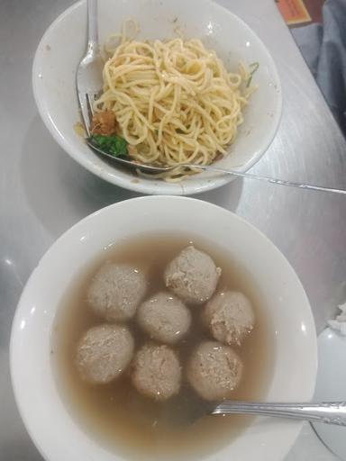 BAKSO DAN MIE AYAM BAROKAH