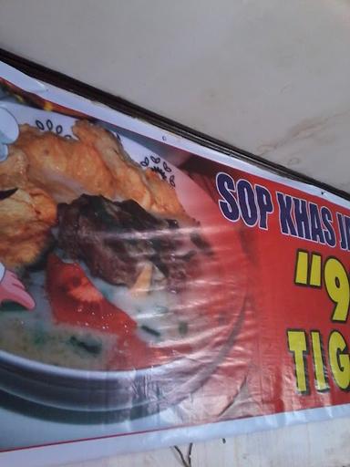 WARUNG SOP KHAS JAKARTA-SEAFOOD DAN PINDANG 999 TIGA SARI