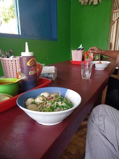 BAKSO GOYANG LIDAH