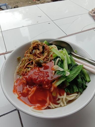 MIE AYAM IIII WAU...W