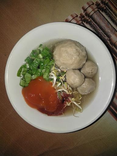 MIE AYAM BAKSO DINAR