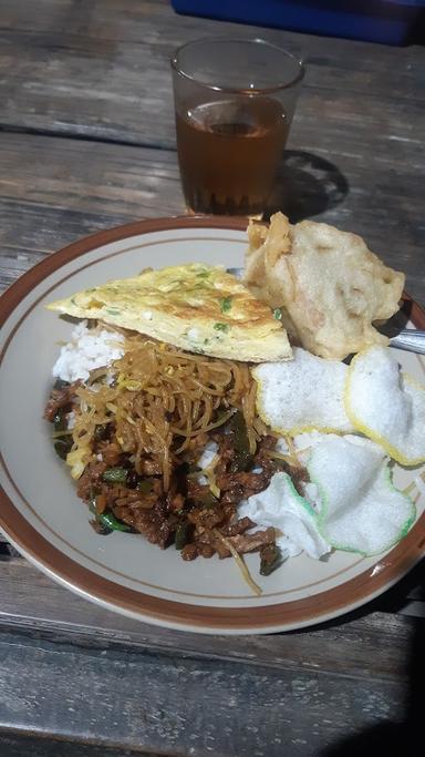 WARUNG UDUK & KOPI ABAH ALHADI