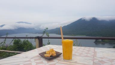 WARUNG MAKAN NERIKI