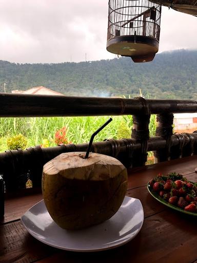 WARUNG MAKAN TENTEN BAMBOE