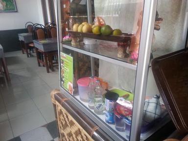 KEDAI KHATULISTIWA