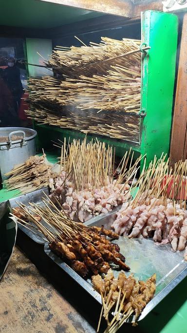 SATE MADURA UDIN