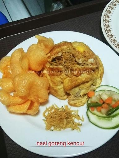 AYAM GORENG DAN NASI GORENG SARIMANIS