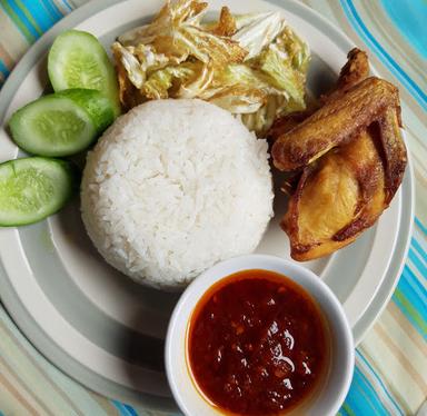 AYAM GORENG RAFELLA