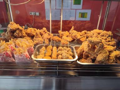 HISANA FRIED CHICKEN - GEGERKALONG HILIR