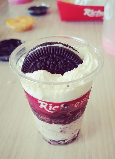 RICHEESE FACTORY PURWAKARTA