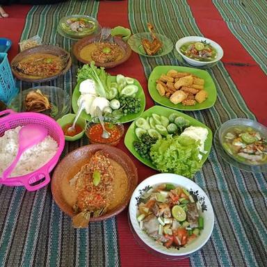 WARUNG NASI FASLAH CIANTING