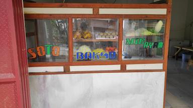 WARUNG BAKSO IBU TOPAN