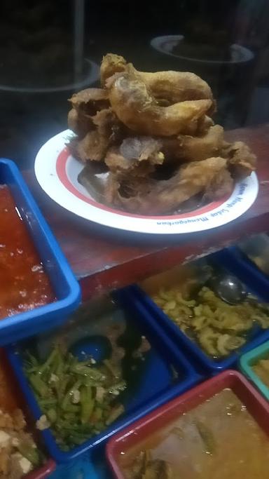 WARUNG NASI PADE, BUDE(SUKIMAN, SUMIATI)