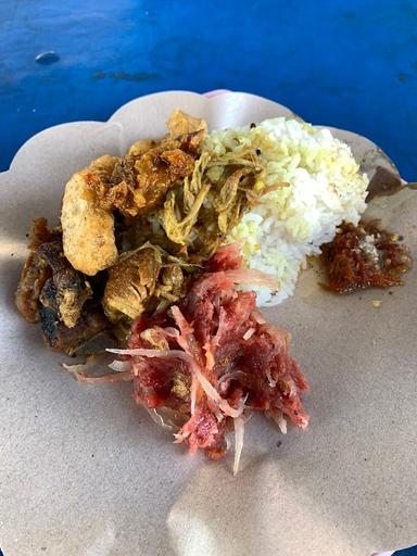 WARUNG IBU MOSIN, WARUNG NASI LAWAR BABI DAN AYAM