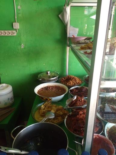 WARUNG MUSLIM BANYUWANGI BU DIKA