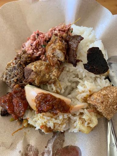 WARUNG NASI MEK ROJI