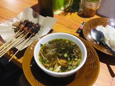 WARUNG SUPER SOTO&SATE (S.S.S)