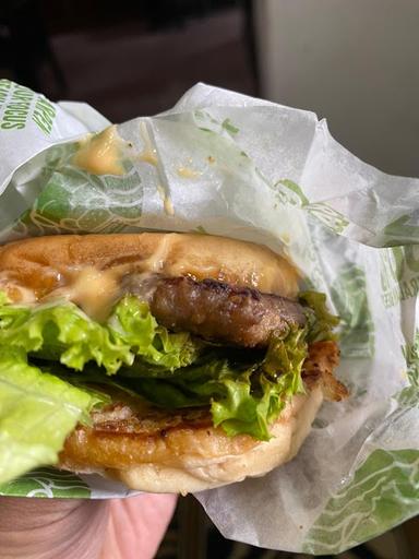 BURGER BANGOR DEPOK TOLE ISKANDAR