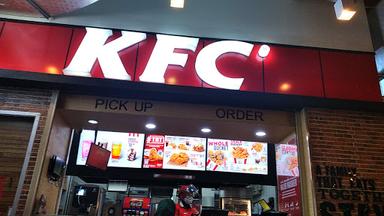 KFC PESONA SQUARE DEPOK