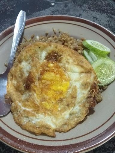 NASI GORENG SLAMET UENAK