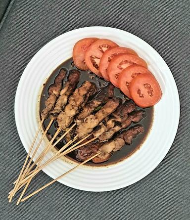 SATE SOLO PAK BUDI