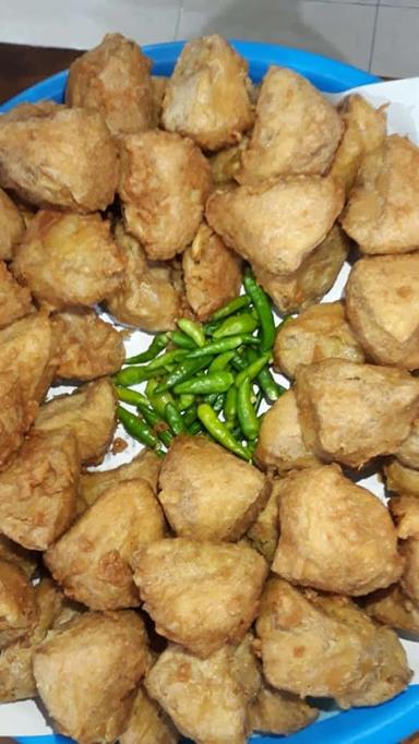 TAHU BAKSO IDOLA