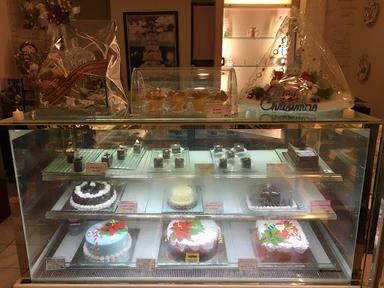 CATHARINA CAKE & BAKERY