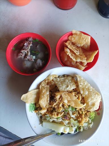 PANGSIT MIE AYAM JAKARTA