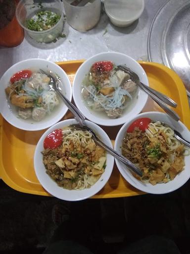 BAKSO DAN MIE AYAM ASA