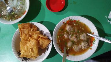 BAKSO MALAM PAK TO - DARMO BARU BARAT