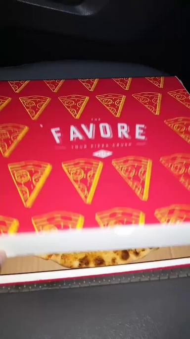 FAVORE PIZZA, TAKE MAKI