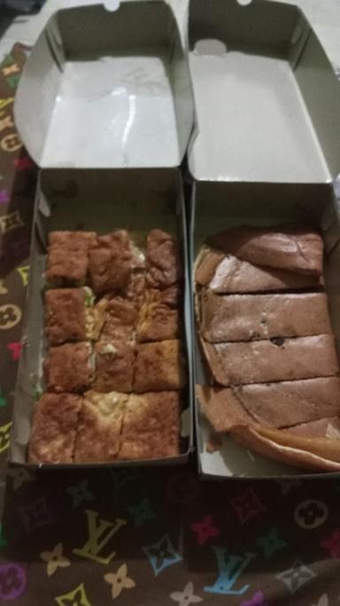 MARTABAK PECENONGAN 78 RAYA DARMO PERMAI