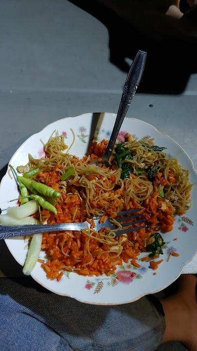 NASI GORENG PAK UDIN