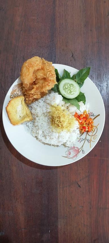 PAWON PEDAS SAMBEL SERUNDENG MEDURO